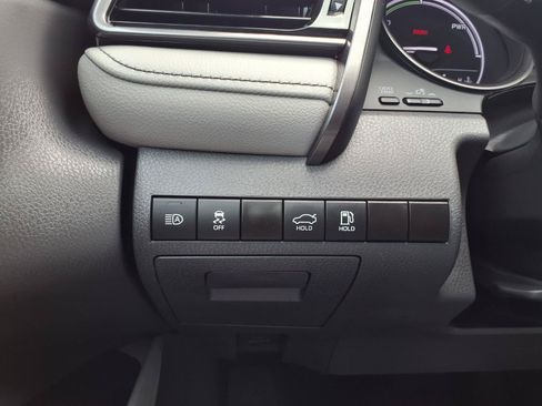 Used 2024 Toyota Camry SE w/ Audio Upgrade Package FWD image 26