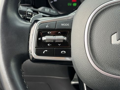Certified 2023 Kia Sorento EX AWD/4WD image 19