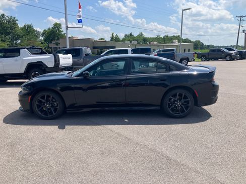 Used 2023 Dodge Charger GT w/ Blacktop Package RWD image 4