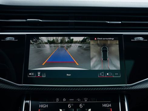 Used 2022 Audi RS Q8 image 18