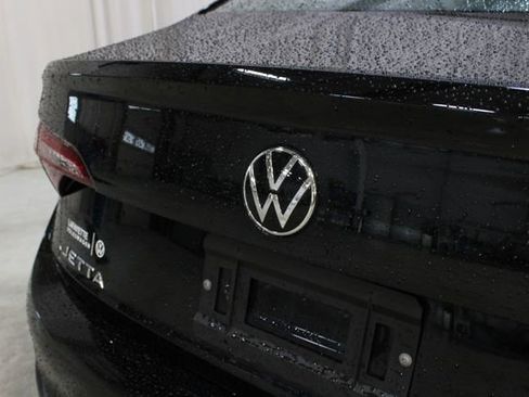 Certified 2024 Volkswagen Jetta S image 30