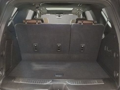 Used 2021 Chevrolet Tahoe High Country w/ Premium Package AWD/4WD image 22
