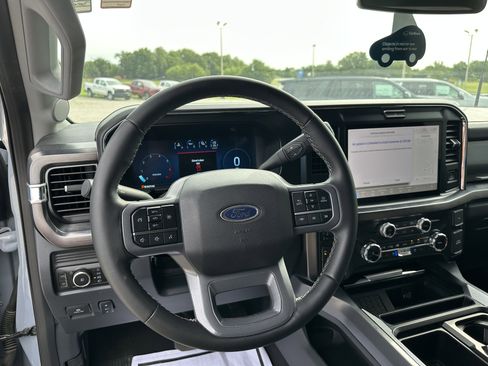 Used 2025 Ford F350 Lariat w/ Tremor Off-Road Package AWD/4WD image 12