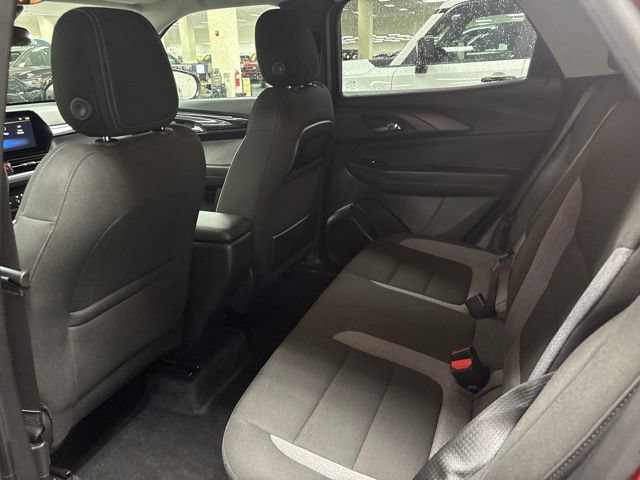 Used 2024 Chevrolet TrailBlazer LT w/ Driver Confidence Package FWD image 12