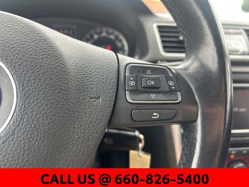 Used 2013 Volkswagen Passat TDI SE FWD image 11
