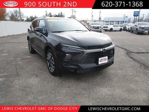 Certified 2025 Chevrolet Blazer RS image 1