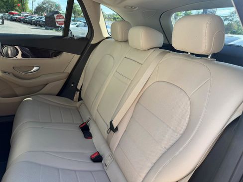 Used 2016 Mercedes-Benz GLC 300 4MATIC image 43