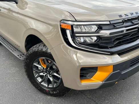 New 2026 Ford Expedition Tremor image 2
