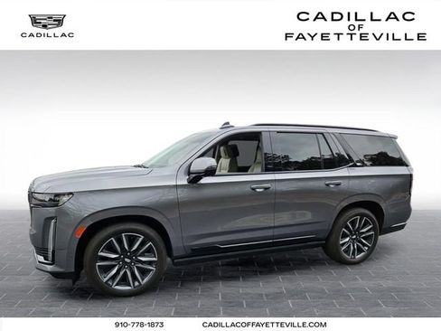 Used 2021 Cadillac Escalade Sport Platinum w/ Heavy-Duty Trailer Package AWD/4WD image 1