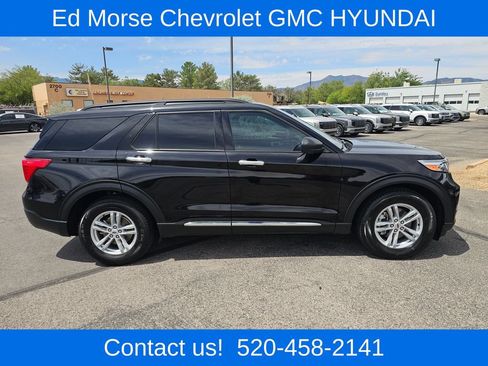 Used 2023 Ford Explorer XLT w/ Equipment Group 202A RWD image 6