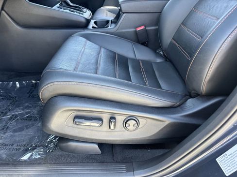 Used 2025 Honda CR-V Sport Touring image 19
