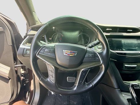 Used 2020 Cadillac XT5 Sportv AWD/4WD image 11