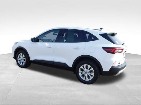 Used 2025 Ford Escape Active AWD/4WD image 5
