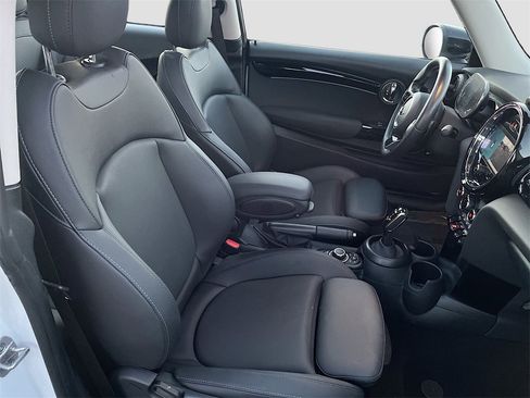 Used 2024 MINI Cooper S image 28