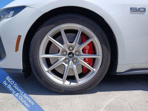 Used 2024 Ford Mustang GT Premium image 5