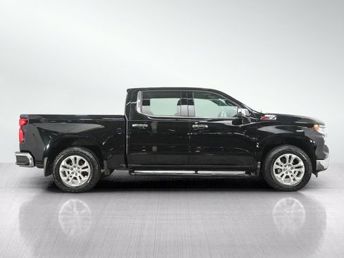 Used 2022 Chevrolet Silverado 1500 LTZ AWD/4WD image 6