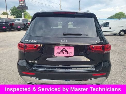 Used 2023 Mercedes-Benz GLB 250 4MATIC image 19