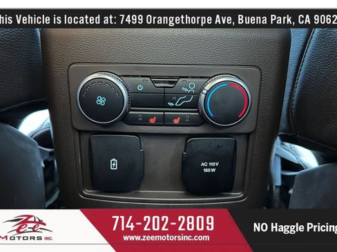Used 2021 Ford Explorer King Ranch w/ Premium Technology Package image 34