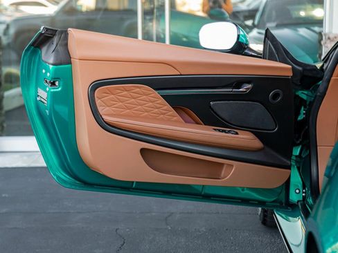 Used 2026 Aston Martin DB12 Coupe image 11