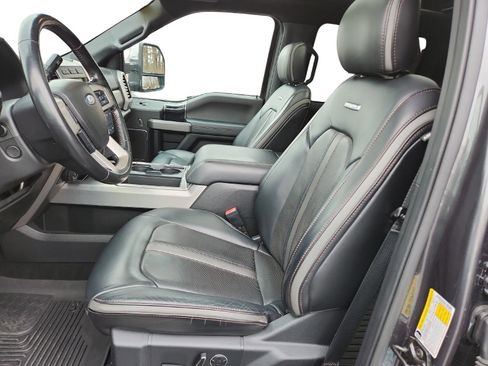 Used 2020 Ford F450 Platinum w/ FX4 Off-Road Package image 10