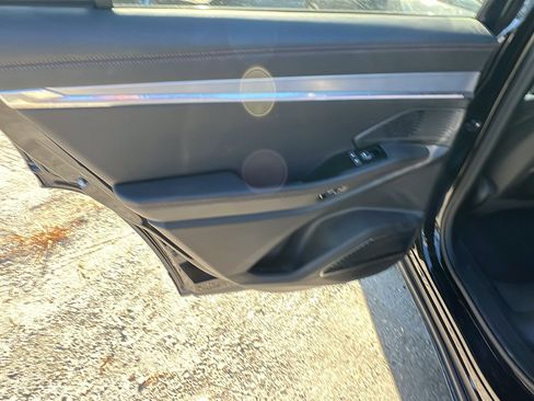 Used 2024 Jeep Wagoneer Launch Edition image 24