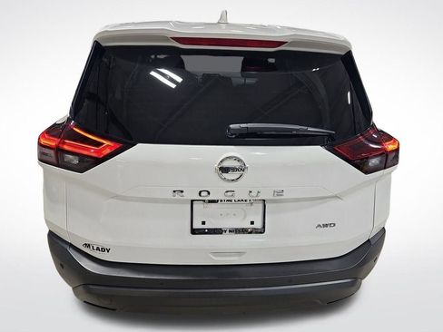 Used 2021 Nissan Rogue S image 21