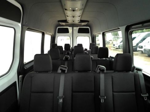 Used 2026 Mercedes-Benz Sprinter 2500 image 8
