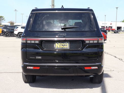 New 2026 Jeep Grand Wagoneer 4WD image 6