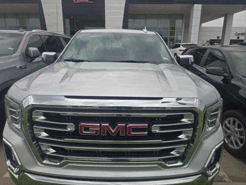 Used 2019 GMC Sierra 1500 SLT AWD/4WD image 3