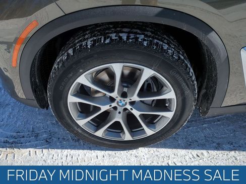 New 2026 BMW X5 xDrive40i w/ Climate Comfort Package image 30