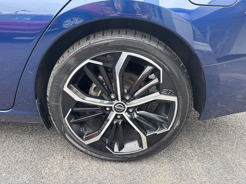 Used 2024 Nissan Altima 2.5 SR FWD image 6