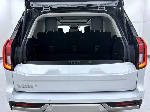 Used 2025 Ford Expedition Platinum AWD/4WD image 26