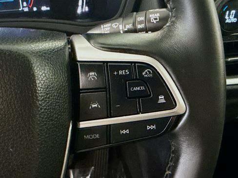 Used 2024 Toyota Grand Highlander FWD image 15