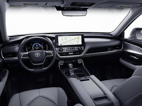 New 2026 Toyota Grand Highlander XLE FWD image 23