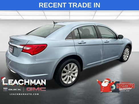 Used 2014 Chrysler 200 Touring image 3