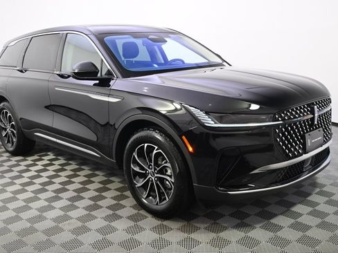 New 2026 Lincoln Nautilus Premier w/ Equipment Group 102A AWD/4WD image 8