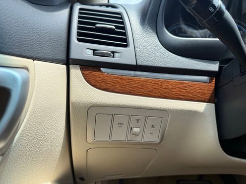 Used 2007 Hyundai Santa Fe SE FWD image 13