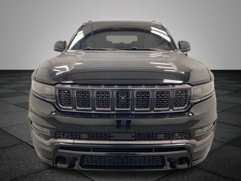 Used 2024 Jeep Grand Wagoneer Series III w/ Quick Order Packagew 28T image 2