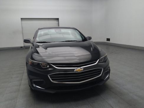 Used 2018 Chevrolet Malibu LT w/ Leather Package FWD image 14
