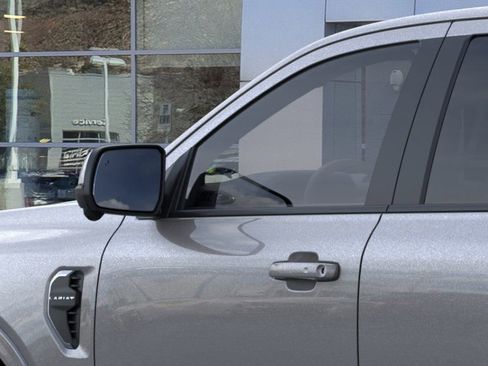 New 2026 Ford Ranger Lariat w/ Black Appearance Package image 21