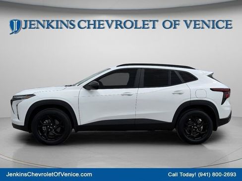 New 2026 Chevrolet Trax LT w/ Driver Confidence Package FWD image 9
