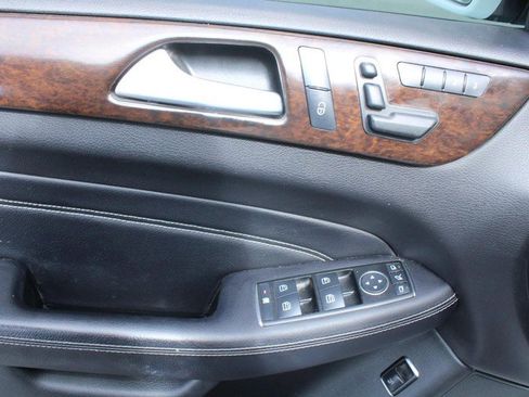Used 2014 Mercedes-Benz ML 350 4MATIC image 9