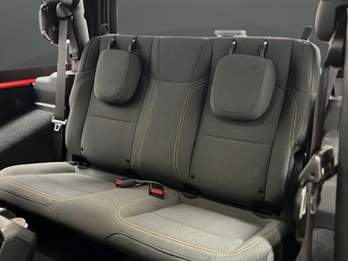 Used 2024 Jeep Wrangler Sport AWD/4WD image 23