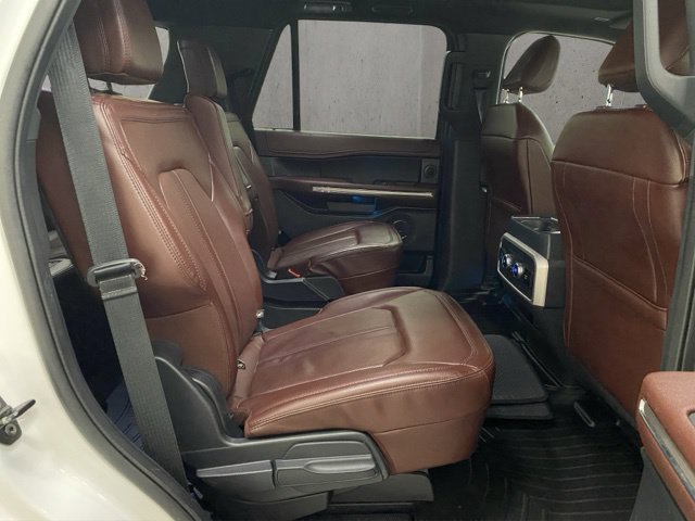 Used 2022 Ford Expedition Limited AWD/4WD image 24