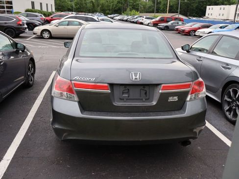 Used 2012 Honda Accord LX image 6