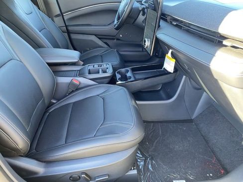 New 2026 Ford Mustang Mach-E Premium image 42