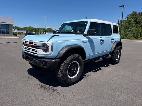 Used 2023 Ford Bronco Heritage Edition AWD/4WD image 1