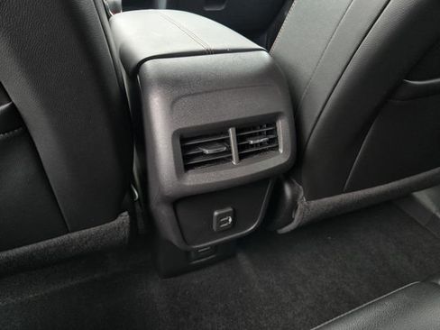 Used 2024 Chevrolet Equinox RS w/ RS Leather Package FWD image 16