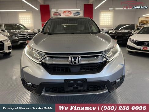 Used 2018 Honda CR-V LX image 3