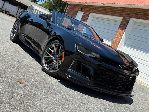 Used 2023 Chevrolet Camaro ZL1 RWD image 34
